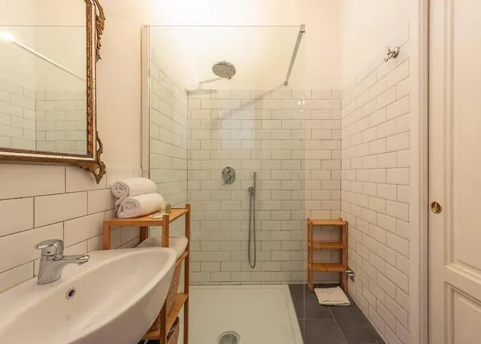 One Bedroom With Patio N2