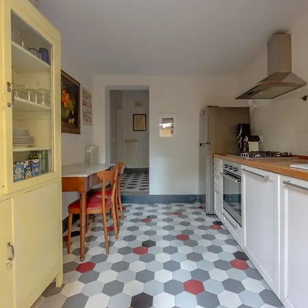 One Bedroom With Patio N2 *